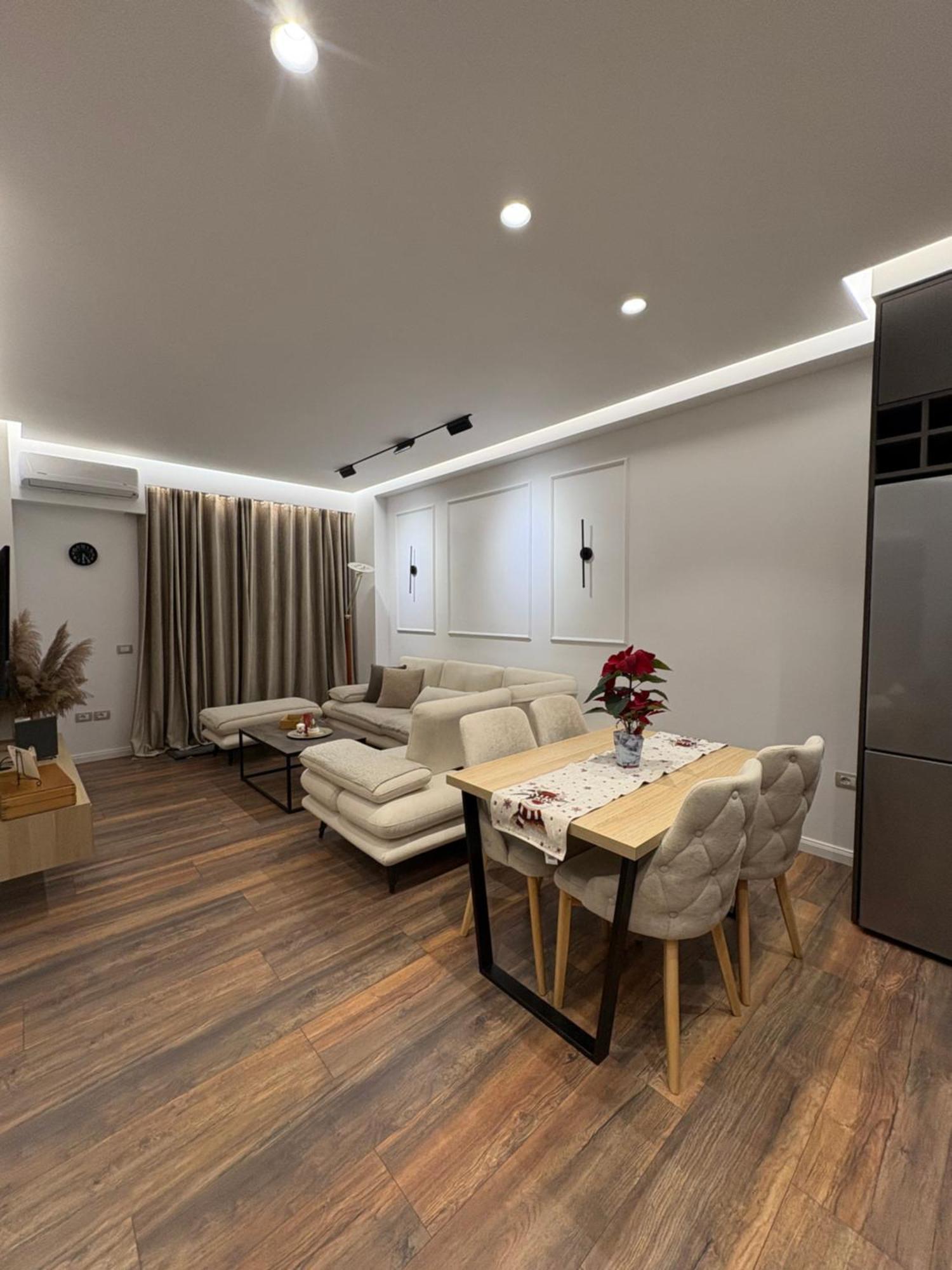 Alajs Apartament Vlorë Extérieur photo